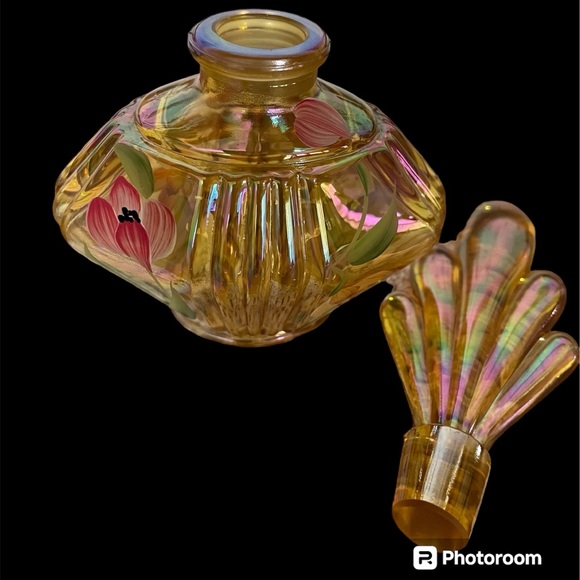 Fenton Gold Iridescent Art Deco Glass Hand Painted Perfume Bottle Signed - Picture 2 of 5